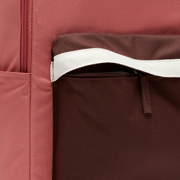 2 FOR 85 Nike Backpack 15in Laptop Compartment - Picture 7 of 12